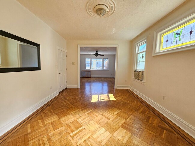 Photo - 30 Newark Bay Ct Unit Fl 1