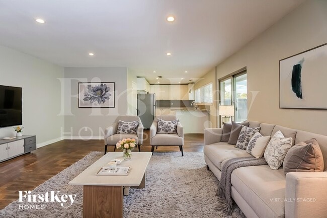 Photo - 3529 Birchwood Ln