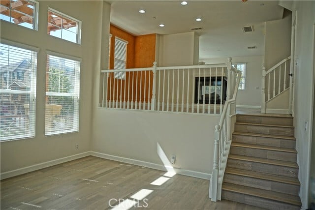 Photo - 2099 Owens Dr