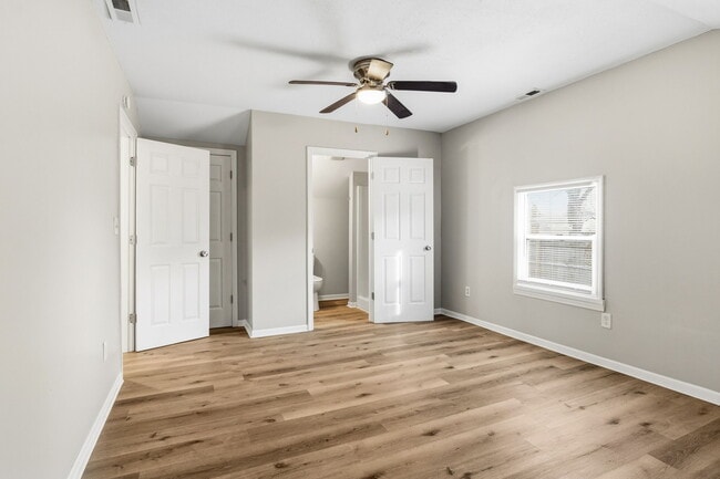 Photo - 522 W Vinyard St