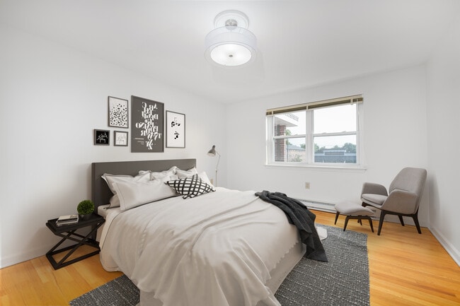 Signal View Apartments