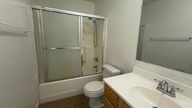 Photo - 3814 Grace Ave