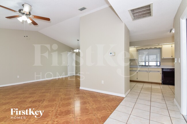 Photo - 522 Beal St NW