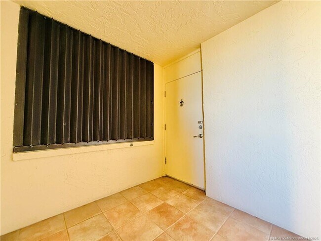 Photo - 9500 S Ocean Dr Unit 905