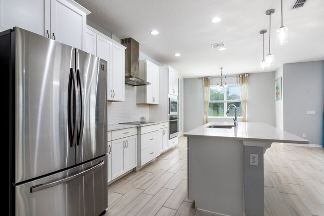 Photo - PRATICALLY BRAND NEW HOME IN GATED COMMUNITY!