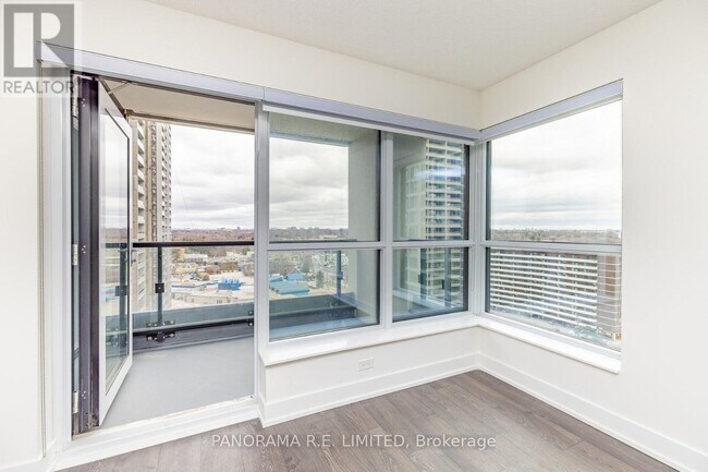 Photo - 9 Mabelle Ave Unité 1518