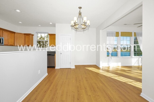 Photo - 7737 Solomon Dr