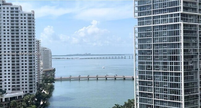 Photo - 300 Biscayne Blvd Way Unidad 1805