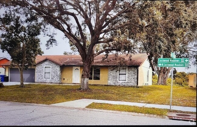 Building Photo - 2816 N Lockwood Meadows Blvd Rental