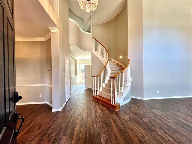 Photo - 615 Fallbrook Dr