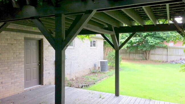 Photo - 4747 Mayflower Ct