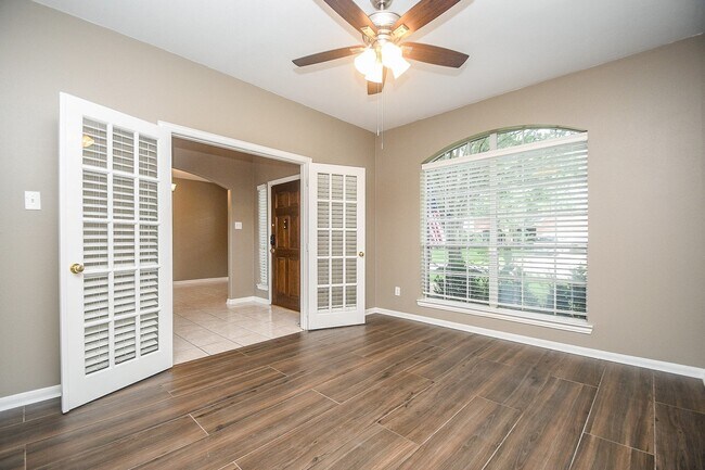 Photo - 3107 Pennywell Ln