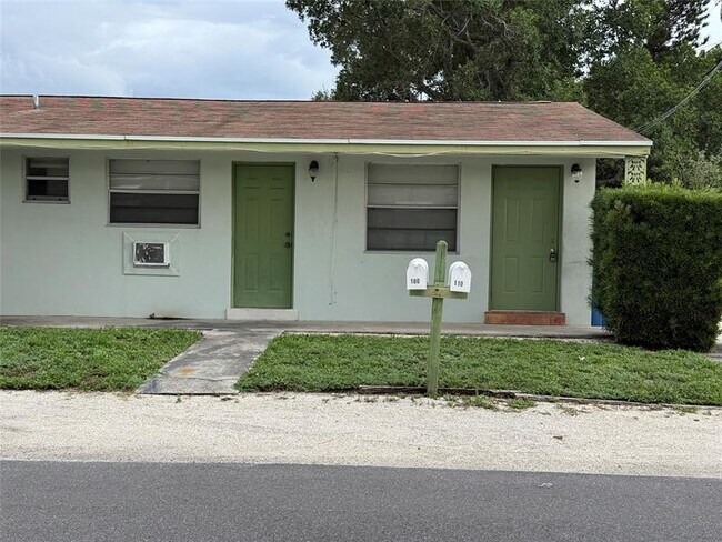 Photo - 110 S 4th St