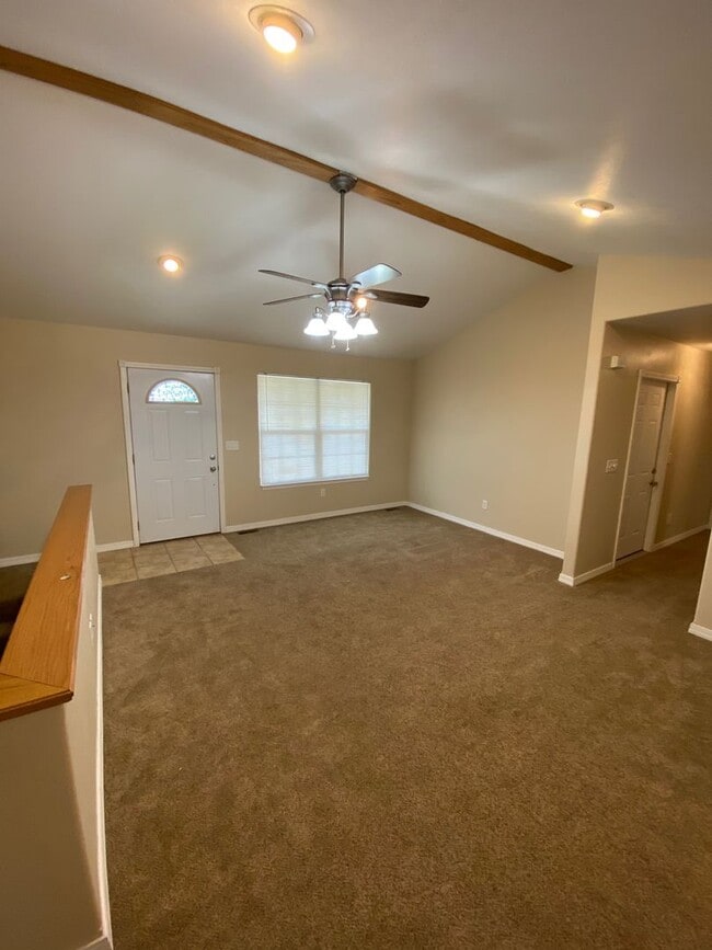Photo - Spacious 4-Bedroom Home Just Minutes from Ft. Leonard Wood