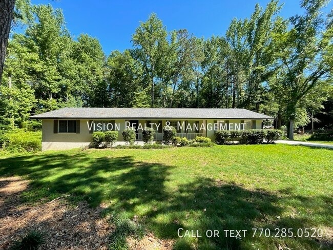 Photo - 4125 Flat Shoals Rd House