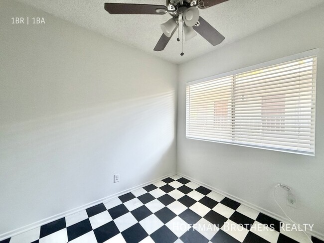 Photo - 1217 Amherst Ave Unit 8