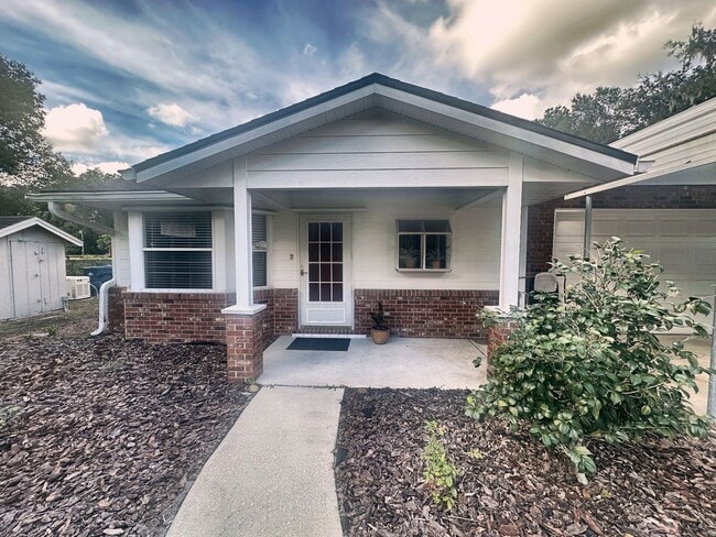 1525 W Beresford Rd