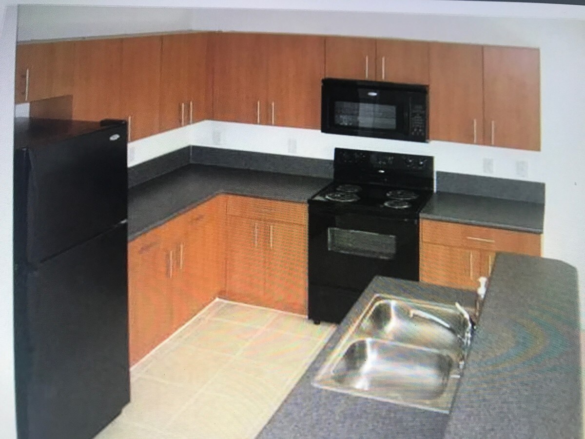 Photo - 1033 NE 42nd Terrace