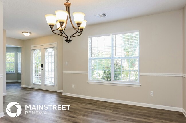 Photo - 5553 Wind River Ln