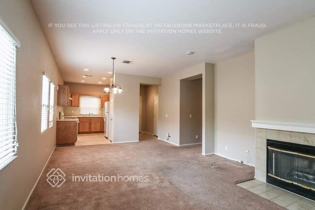 Photo - 43865 Gingham Ave