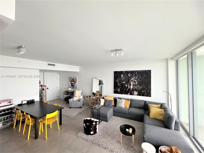 Photo - 2900 NE 7th Ave Unit 2204