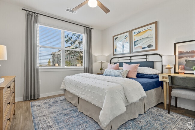 2BR, 2BA - 1,174SF - 1st Bedroom