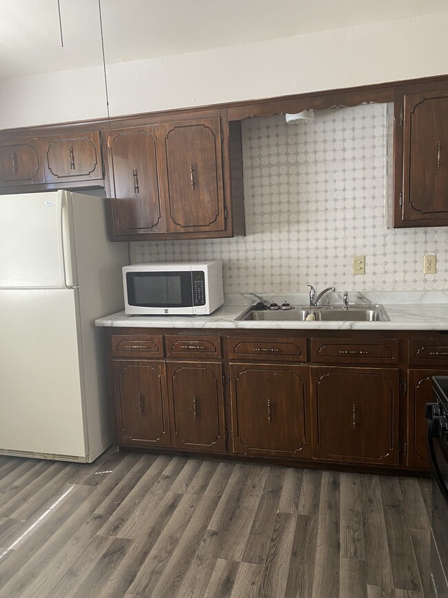 Photo - 5903 N 69th St Unit Upper