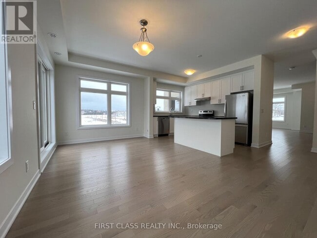 Photo - 140 Harvey Bunker Cres