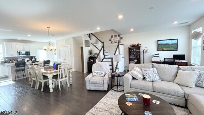 Photo - 18 Colgate Dr Townhome