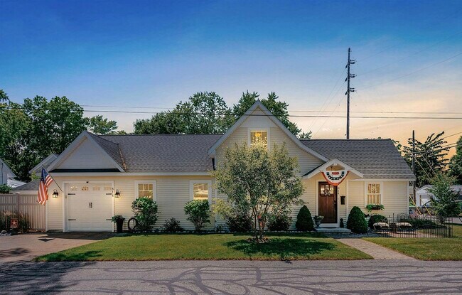 Photo - 814 Locust St