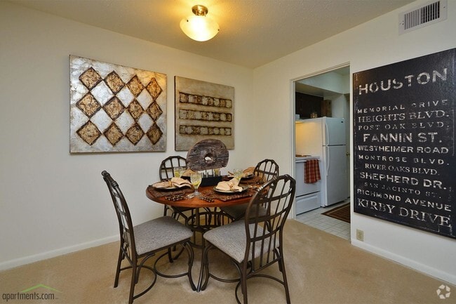 Dining Room - Lantern Village