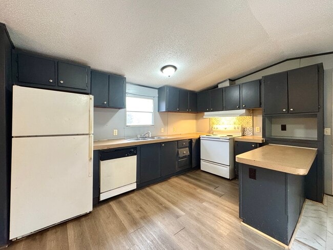 Photo - 3/2 Split Floor Plan! Unit 5157 N St Louis