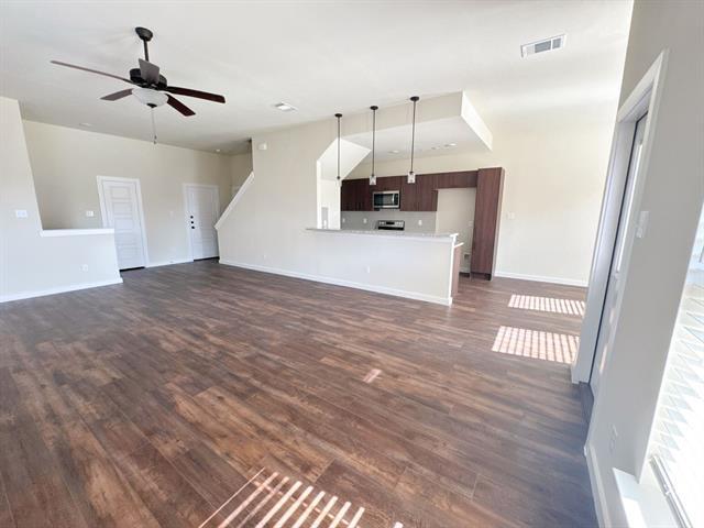 Photo - 732 Blackland dr