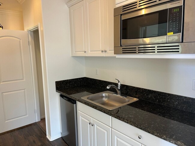 34770 Carina Pl.