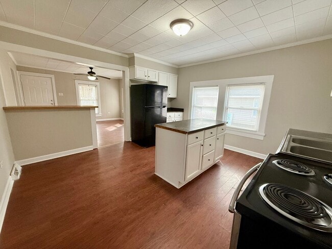 Photo - 409 N Crigler St