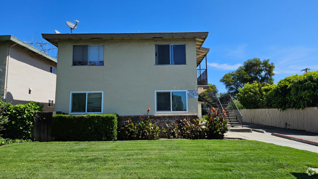 Building Photo - 220 Pamela Ave Unit 3 Rental