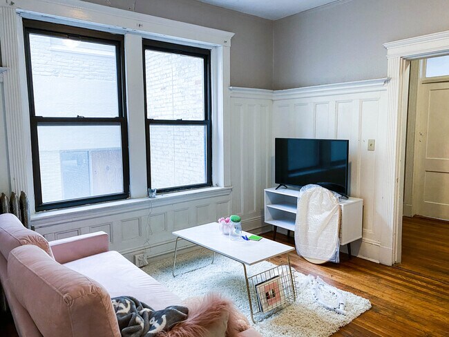 Photo - 1056 Commonwealth Ave