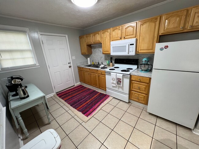 Photo - Milledge Ave Ext 1693/1695 Unit Mill Ave Ext 1693