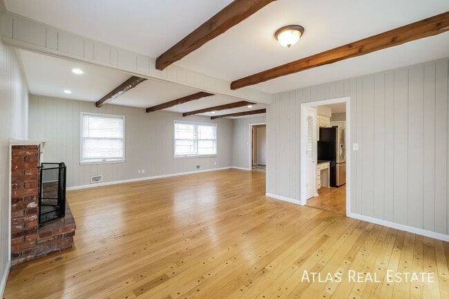 Building Photo - 5509 W 92nd Pl