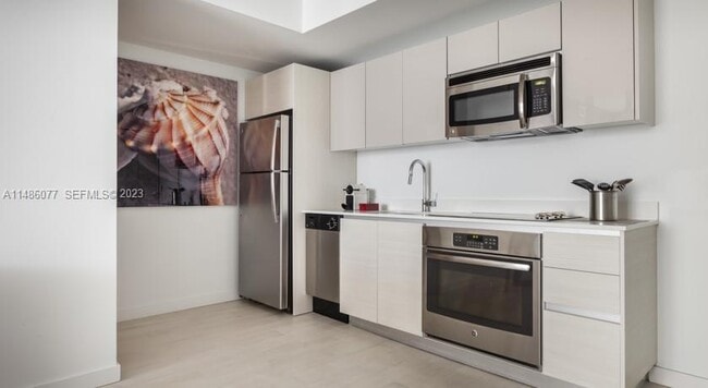 Photo - 2602 E Hallandale Beach Blvd Unit R310