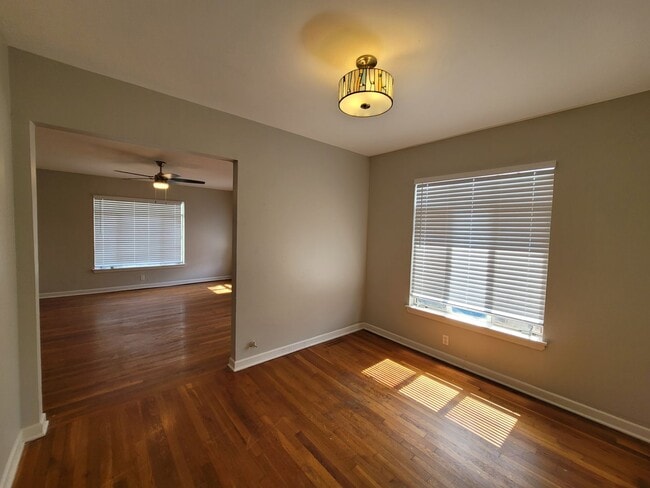 Building Photo - 340 Natalen Ave Unit 3