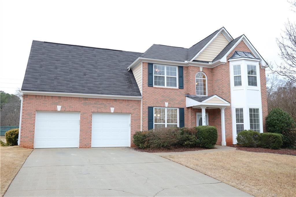 Photo - 1650 Huntcrest Way SW