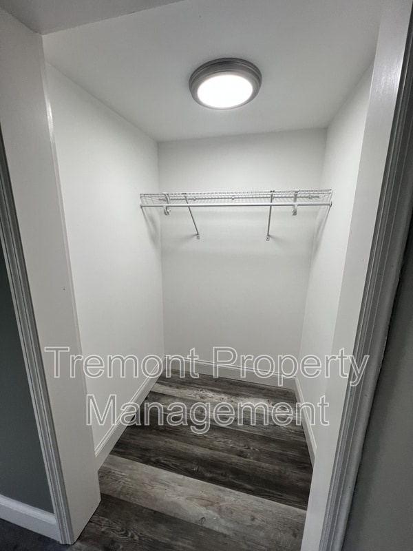 Photo - 1100 Tunnel Blvd