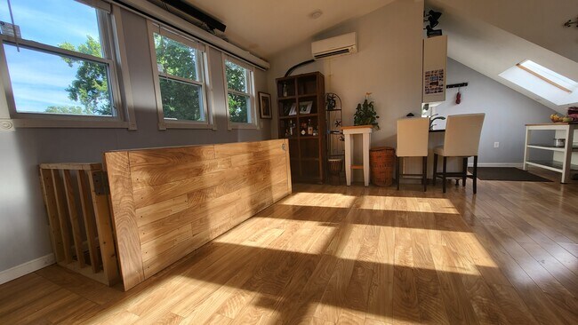 Photo - 22 Hingham St