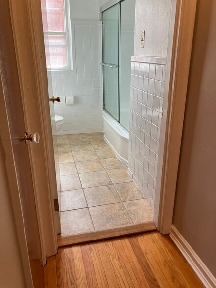 7246 Dartmouth Ave