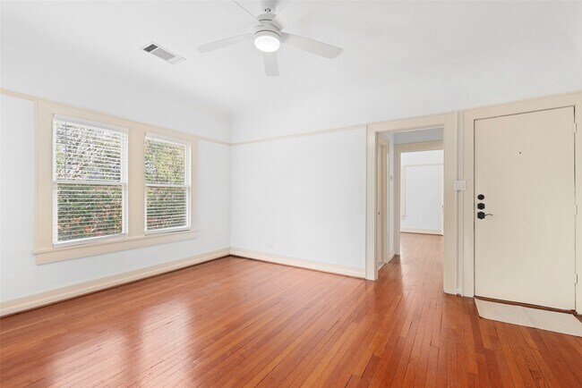 Photo - 1516 Bonnie Brae St Unit 3