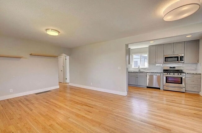 Photo - North Park Hill neighborhood Available in July