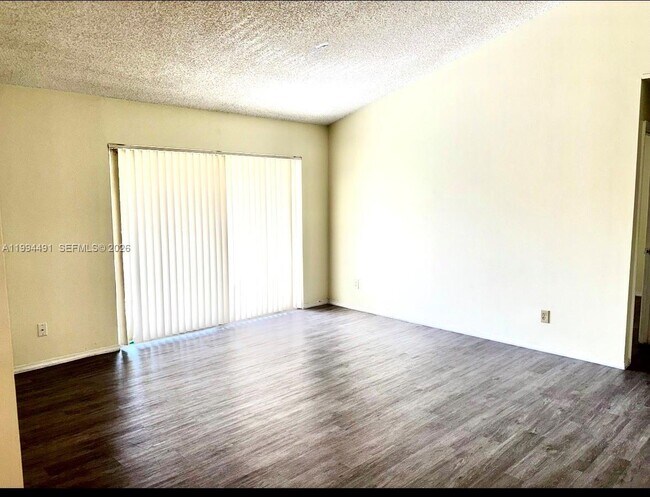 Photo - 10521 SW 158th Ct Unit 303