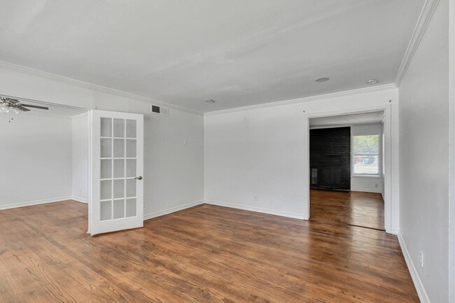 Photo - 6609 Walnut Hill Ln