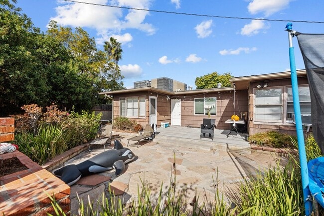 Building Photo - 6241 Mary Lane Drive Rental